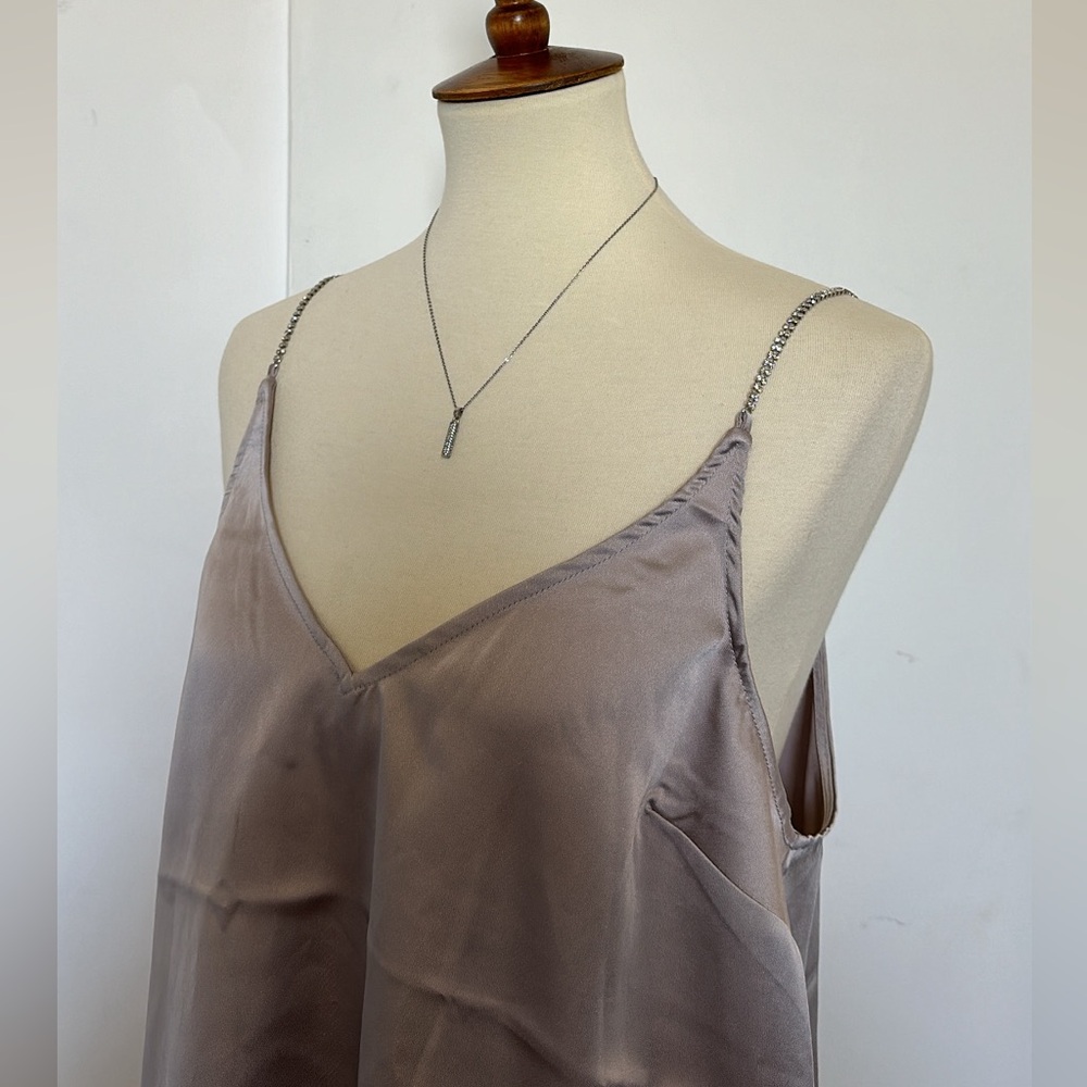 H&M Tank - Picture 4 of 5